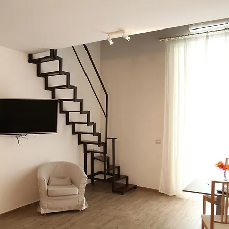 Salvator Rosa 78 فندق 3*